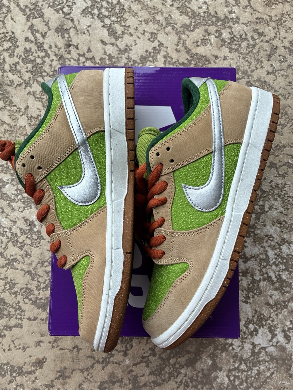 Brand New Nike SB Dunk Low Escargot. Men’s size 10